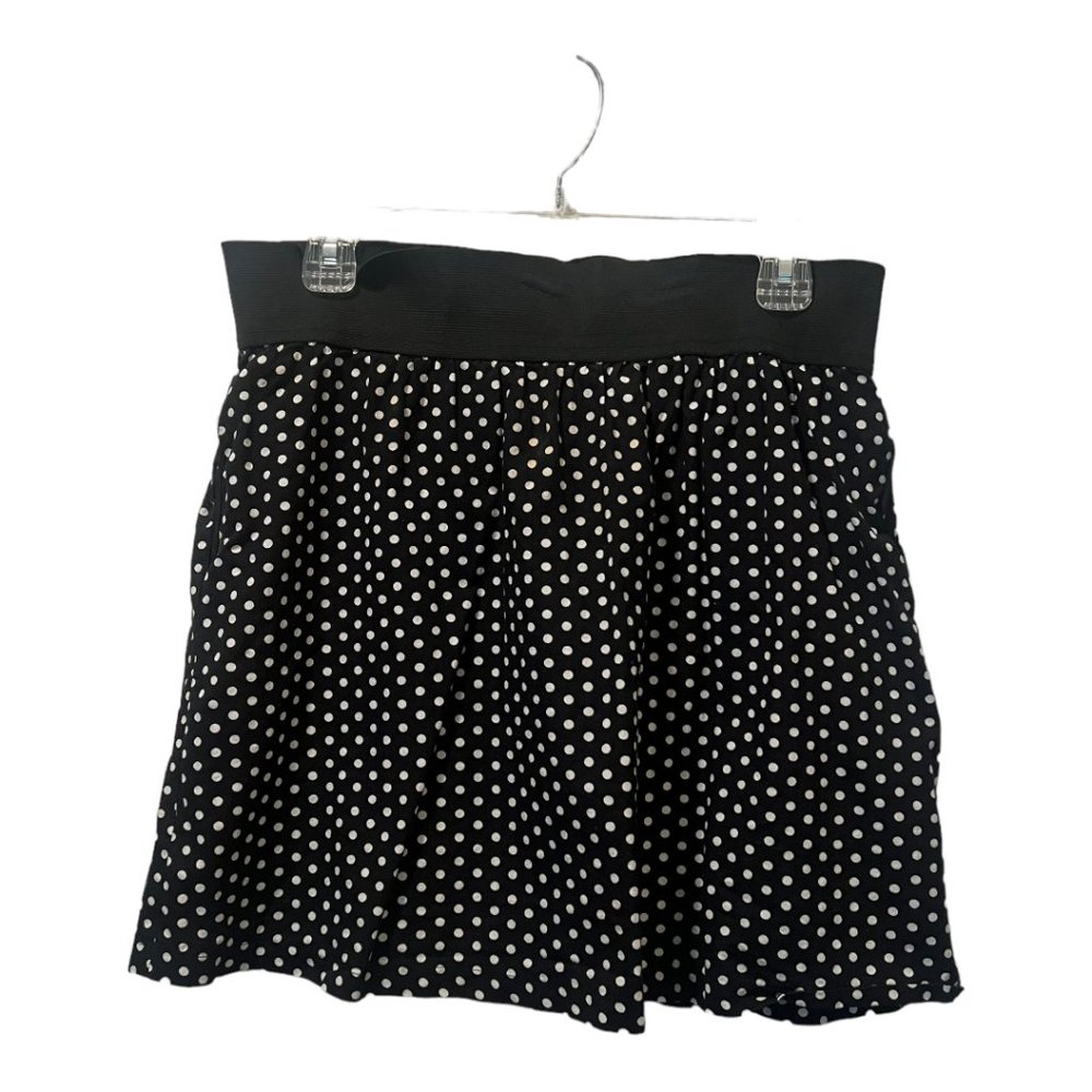 Emmelee Black and White Polka Dot Mini Skirt w/ Hidden Pockets, Size Medium
